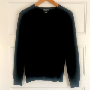 Black cashmere sweater
